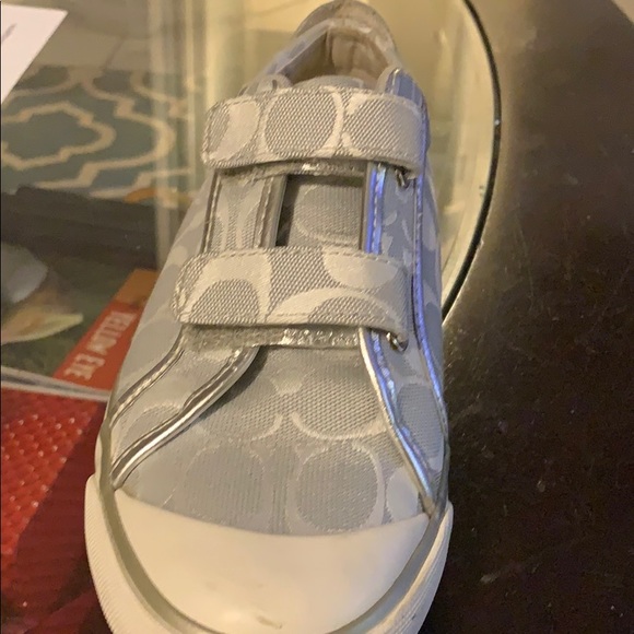 Coach shoes - Picture 2 of 2